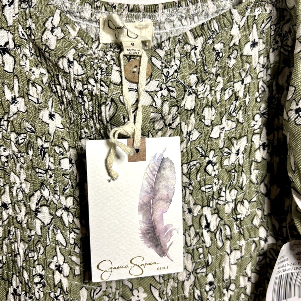 New Jessica Simpson Jump Suit Romper - Picture 3 of 5